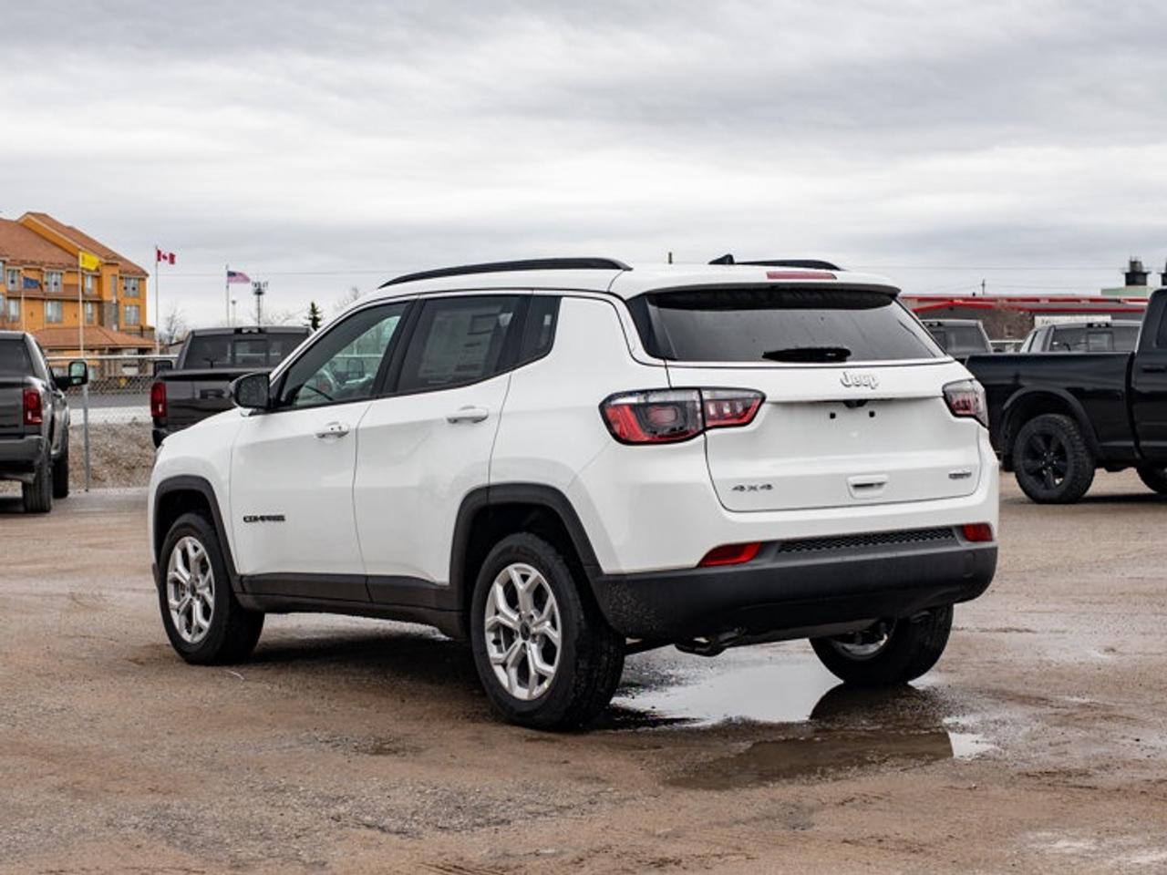2026 Jeep Compass NORTH Photo