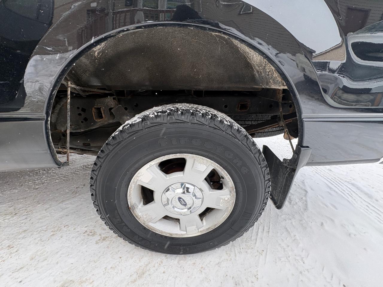 2014 Ford F-150 4WD SuperCab 163" XLT, Low KM, with Safety and 1 year $5000 per claim Warranty Photo