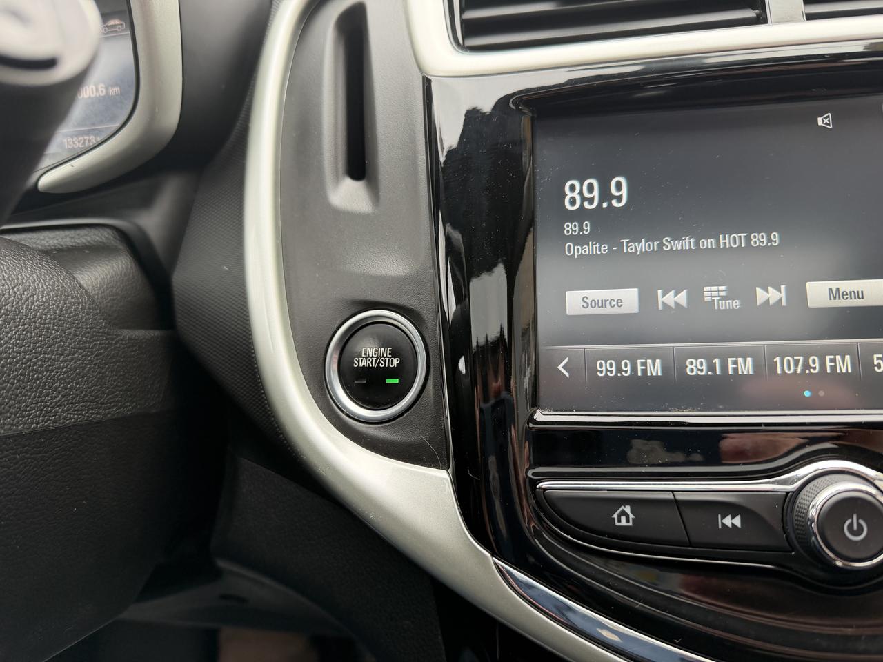 2017 Chevrolet Sonic LT AUTO,RS PKG! SUNROOF-HEATED SEATS-REMOTE START! Photo68