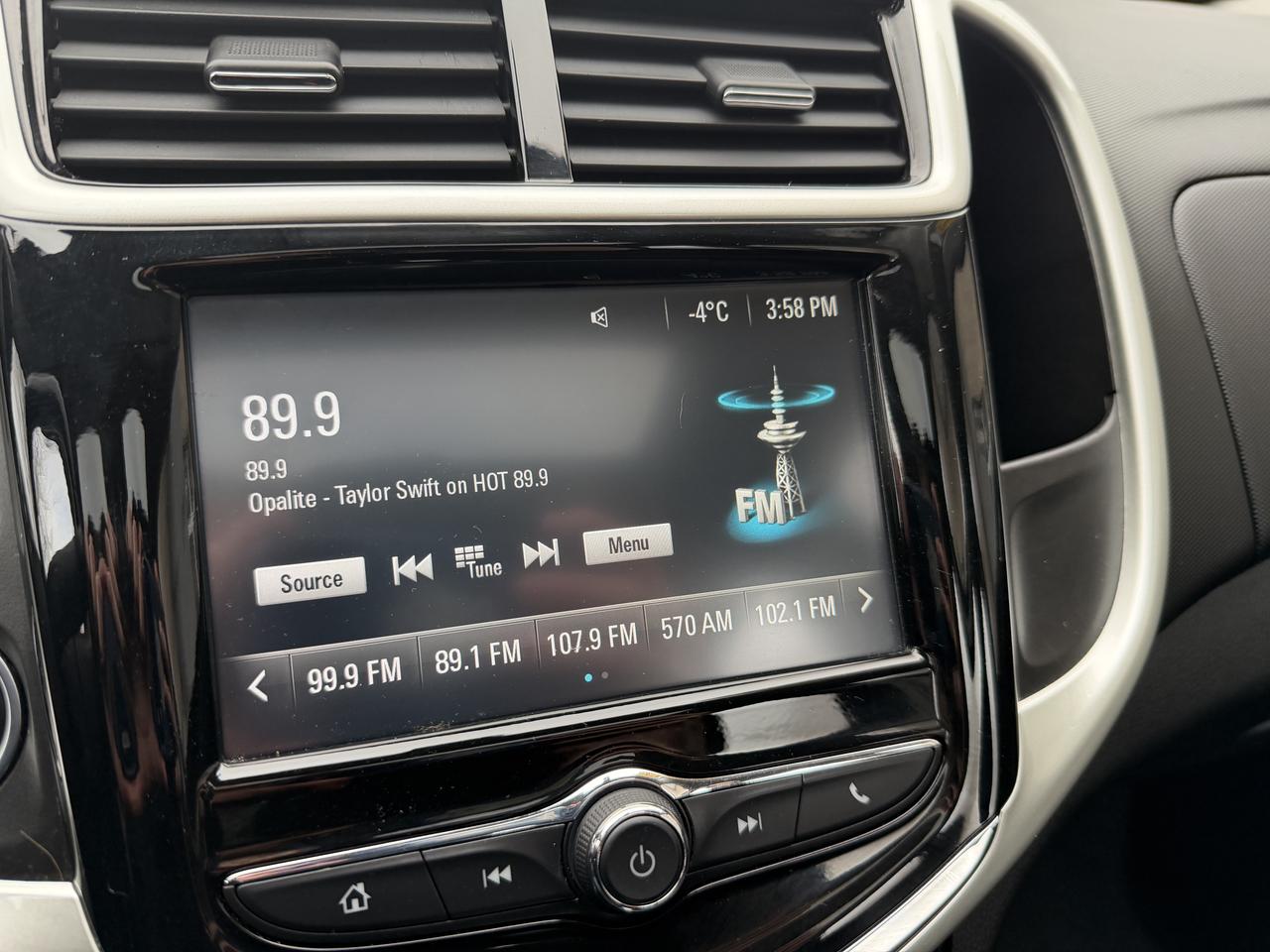 2017 Chevrolet Sonic LT AUTO,RS PKG! SUNROOF-HEATED SEATS-REMOTE START! Photo30