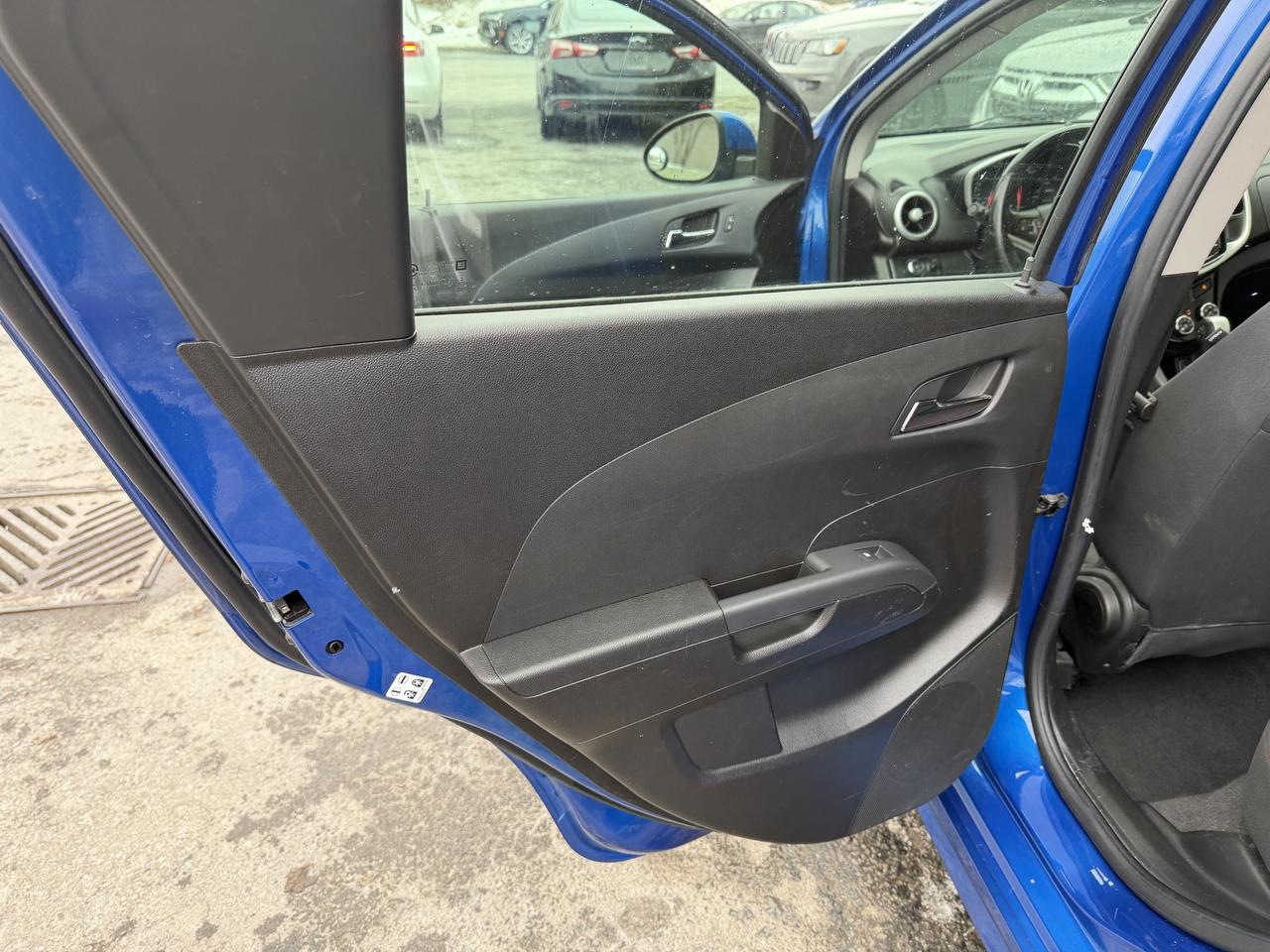 2017 Chevrolet Sonic LT AUTO,RS PKG! SUNROOF-HEATED SEATS-REMOTE START! Photo35