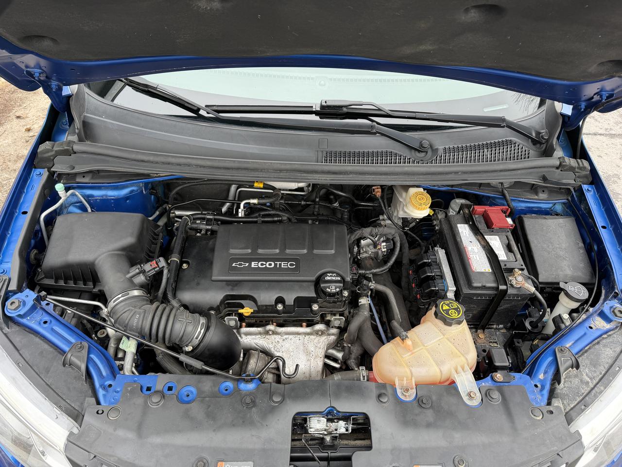 2017 Chevrolet Sonic LT AUTO,RS PKG! SUNROOF-HEATED SEATS-REMOTE START! Photo57