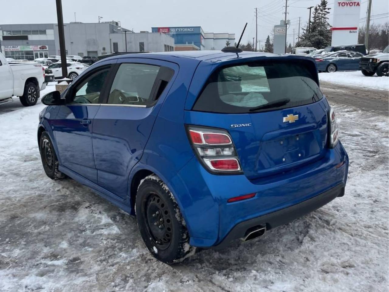 2017 Chevrolet Sonic LT - RS PKG, AUTO, HEATED SEATS, B/U CAMERA!! Photo