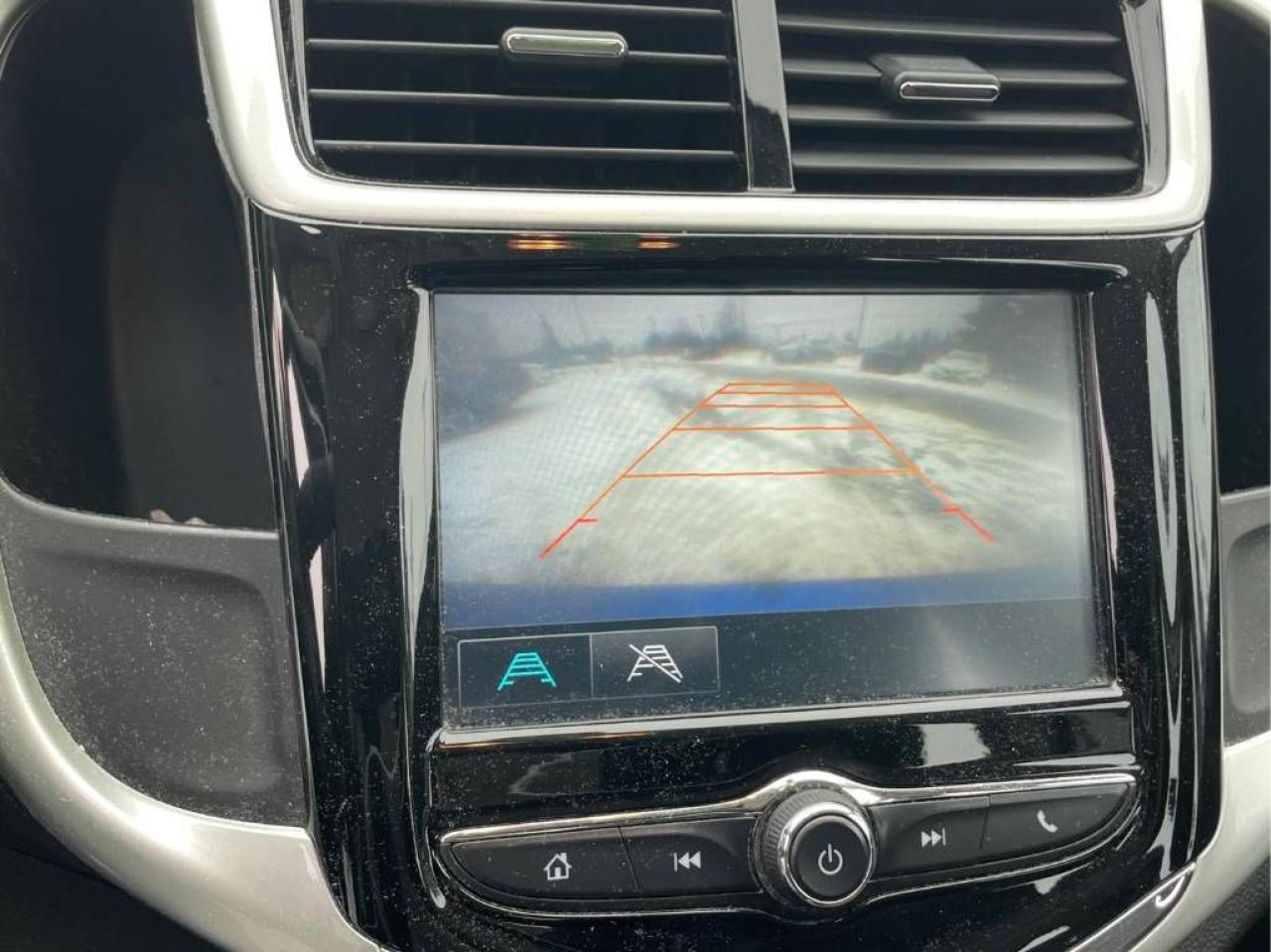 2017 Chevrolet Sonic LT - RS PKG, AUTO, HEATED SEATS, B/U CAMERA!! Photo