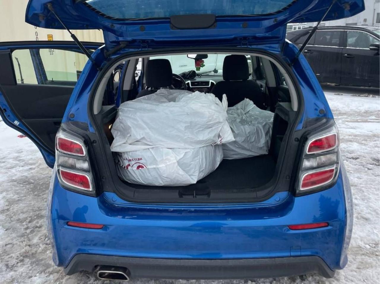 2017 Chevrolet Sonic LT - RS PKG, AUTO, HEATED SEATS, B/U CAMERA!! Photo