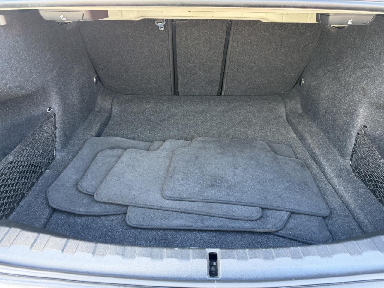 2020 BMW 3 Series 330i xDrive Photo