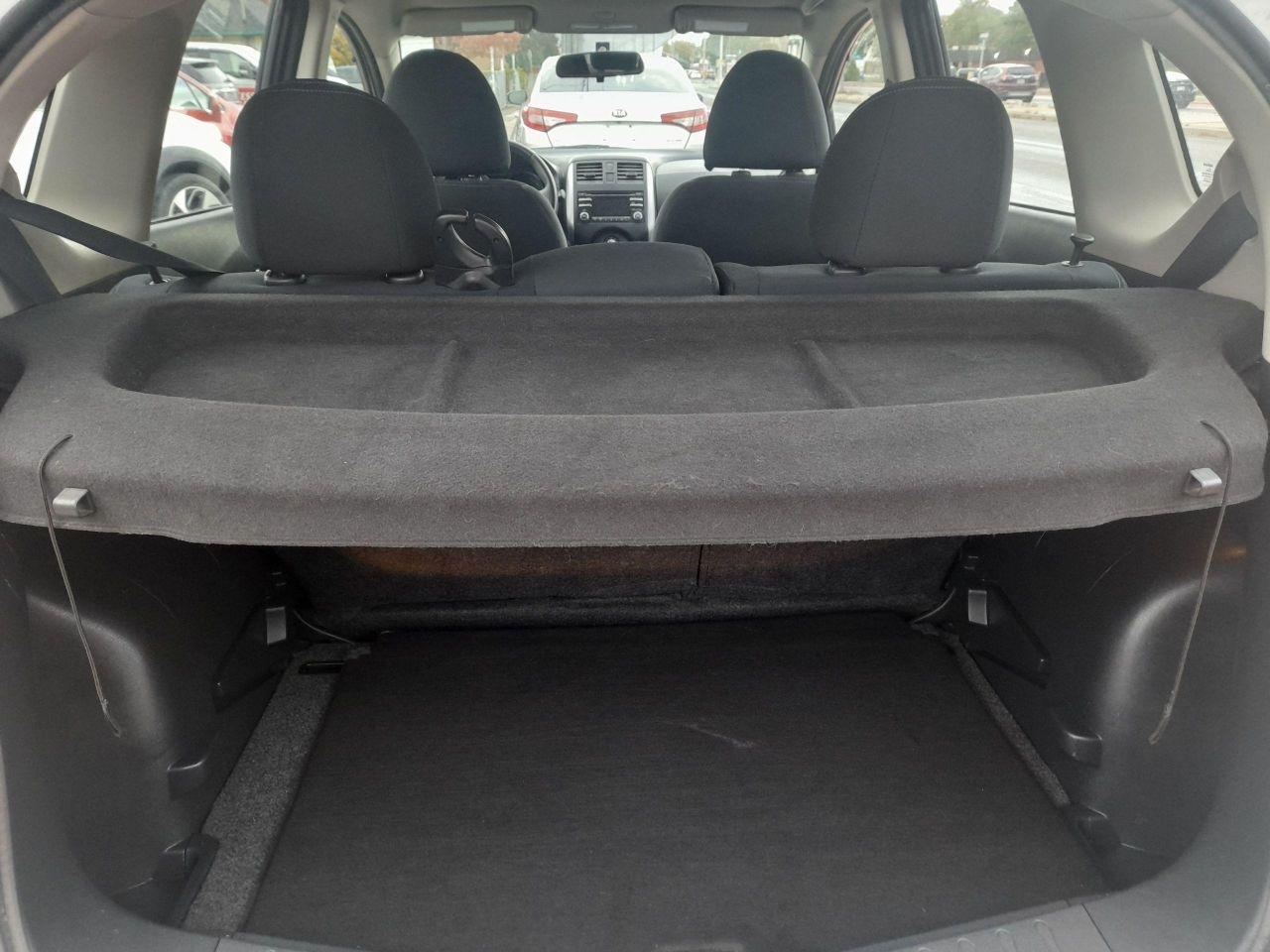 2014 Nissan Versa Note SV-ONLY 132K-BLUETOOTH-AUX-USB-GAS SAVER Photo