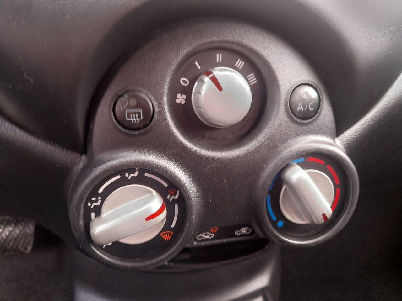 2014 Nissan Versa Note SV-ONLY 132K-BLUETOOTH-AUX-USB-GAS SAVER Photo