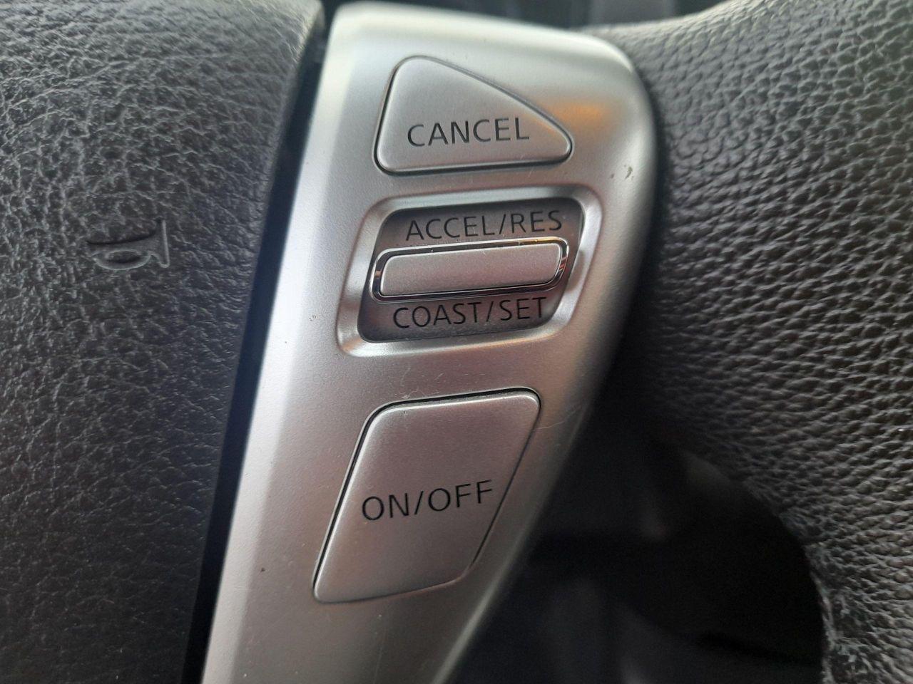 2014 Nissan Versa Note SV-ONLY 132K-BLUETOOTH-AUX-USB-GAS SAVER Photo