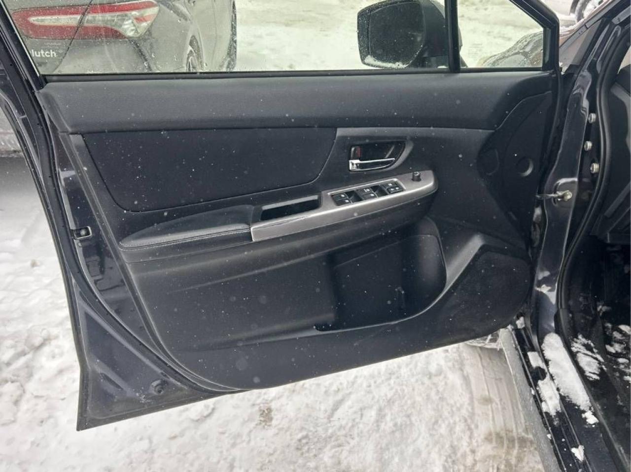 2015 Subaru XV Crosstrek Touring Pkg  AWD, 84K!! HEATED SEATS!!! B/U CAMERA Photo