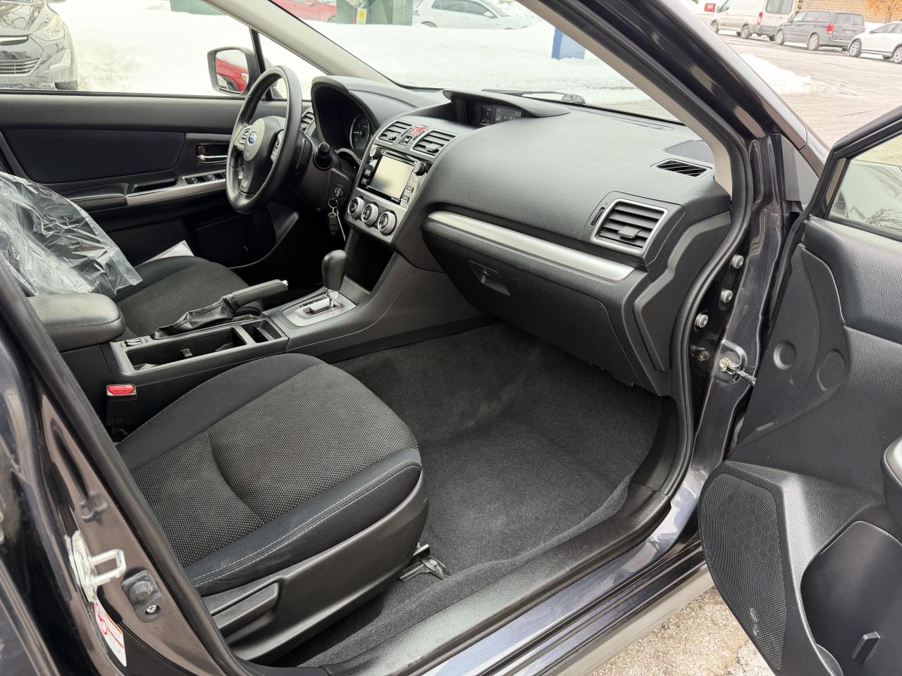 2015 Subaru XV Crosstrek Touring Pkg  AWD, 84K!! HEATED SEATS!!! B/U CAMERA Photo