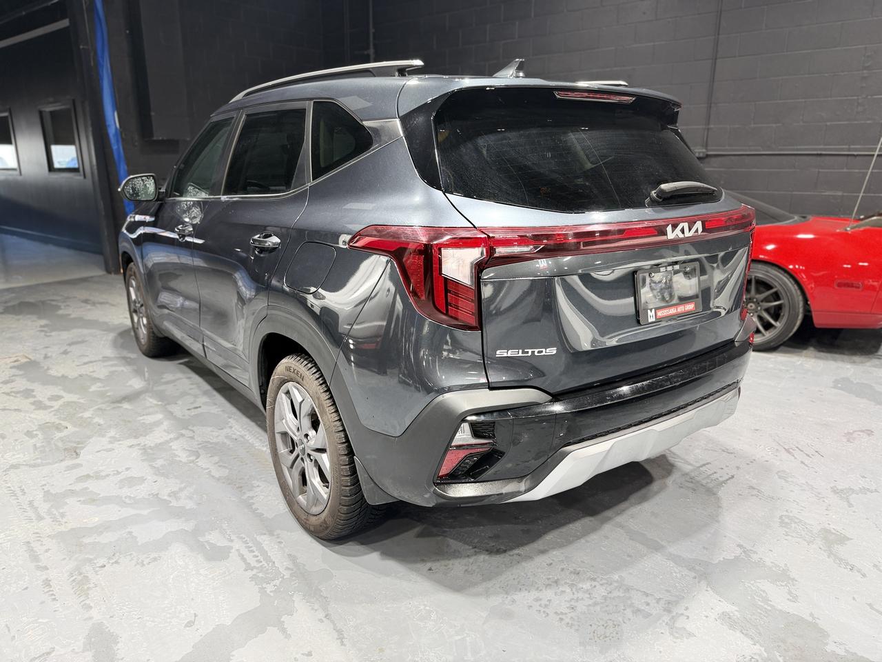 2025 Kia Seltos EX AWD Photo