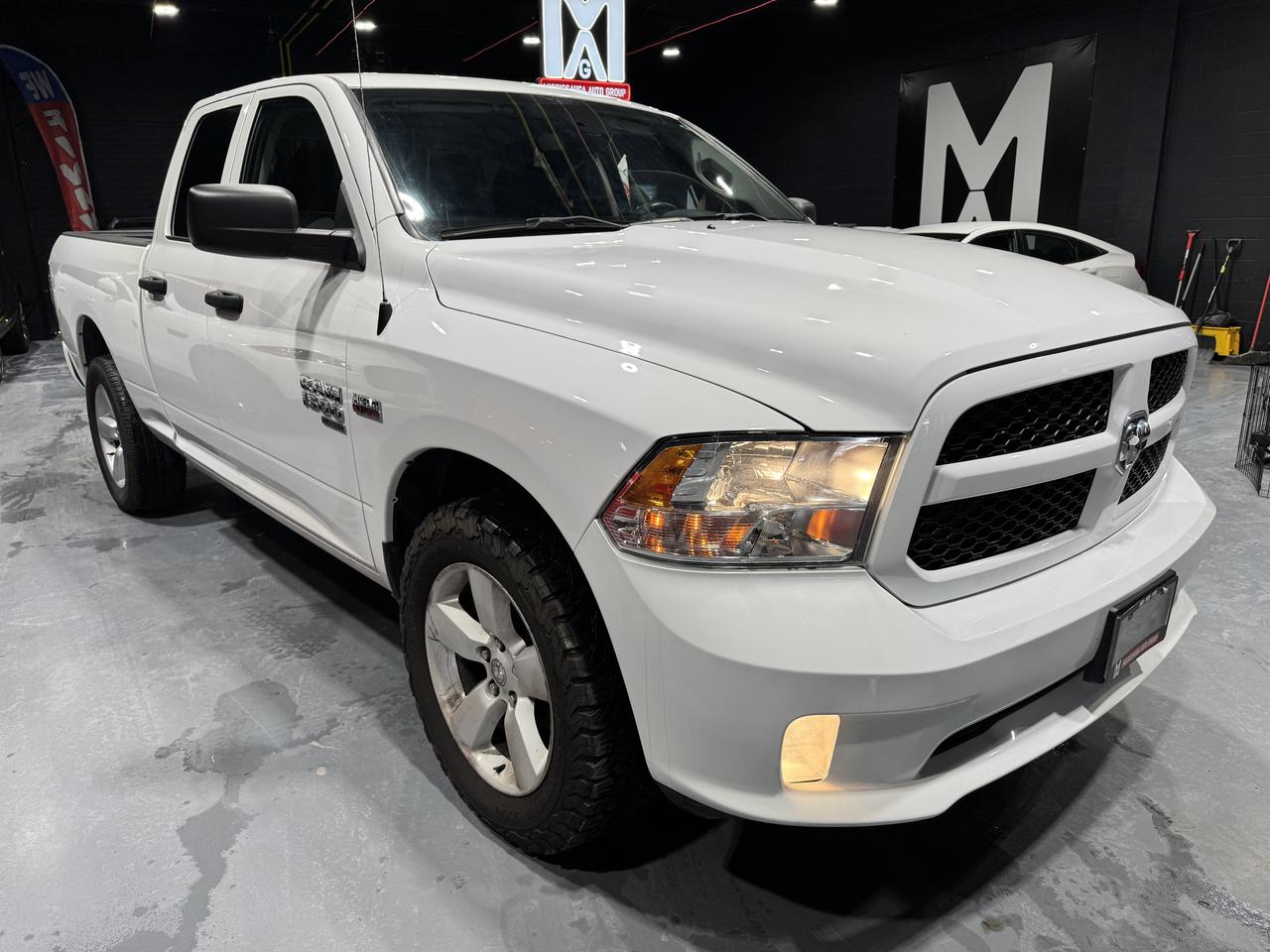 2022 RAM 1500 Classic Express 4x4 Quad Cab 6'4" Box Photo2