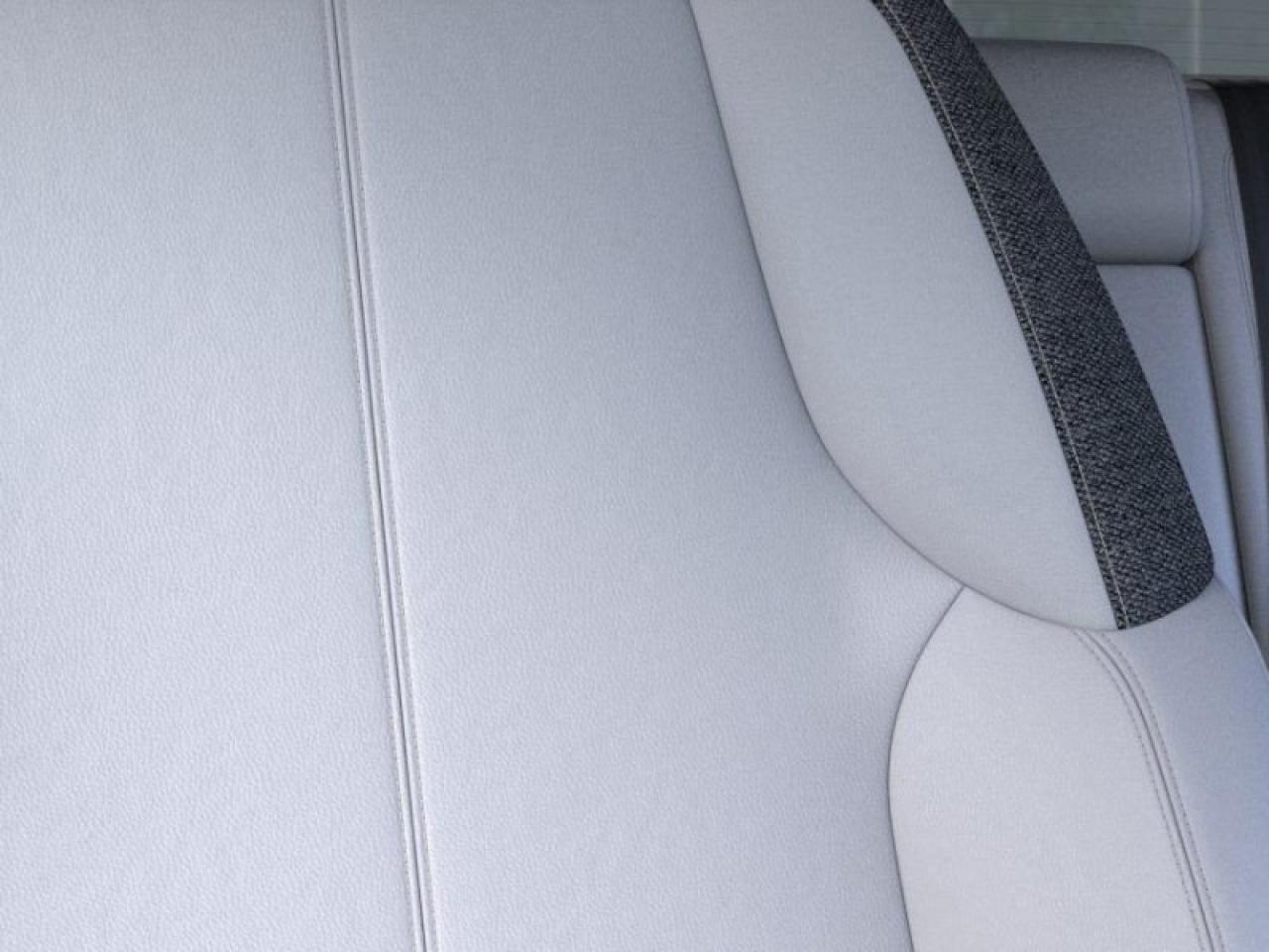 2026 Cadillac OPTIQ Sport 4dr Sport Photo