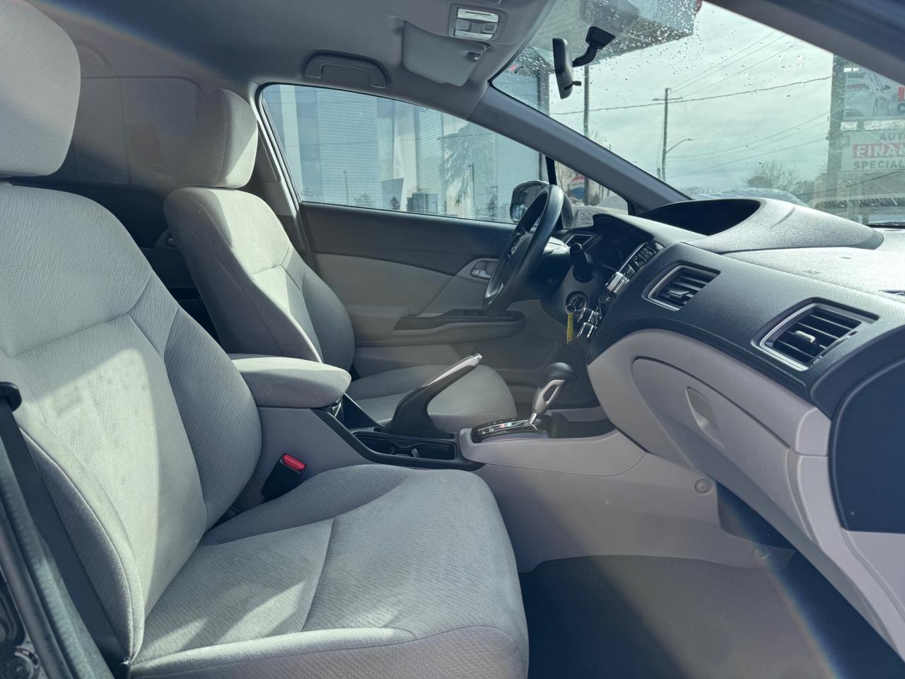 2013 Honda Civic LX AUTO NOT CVT! | Bluetooth | AC Photo