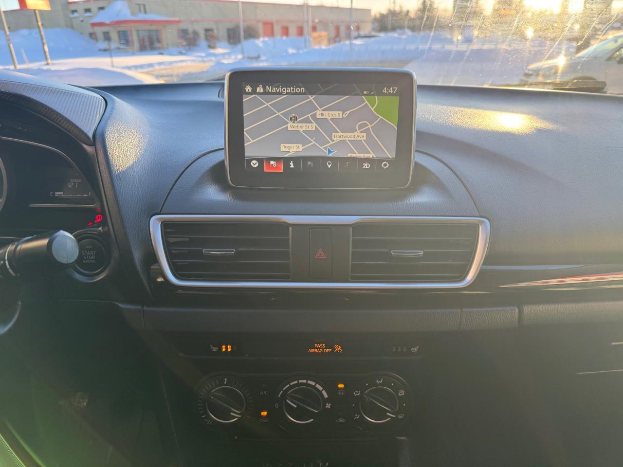 2015 Mazda MAZDA3 GS Manual | Backup Camera | Heated Seats | Bluetooth Photo