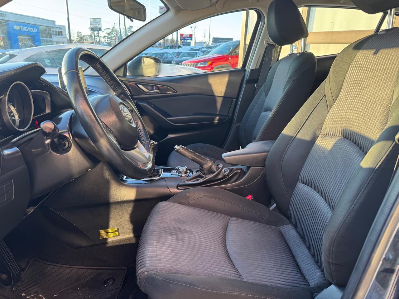 2015 Mazda MAZDA3 GS Manual | Backup Camera | Heated Seats | Bluetooth Photo