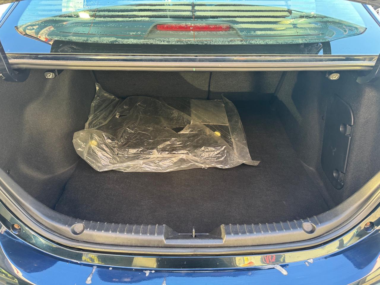 2015 Mazda MAZDA3 GS Manual | Backup Camera | Heated Seats | Bluetooth Photo