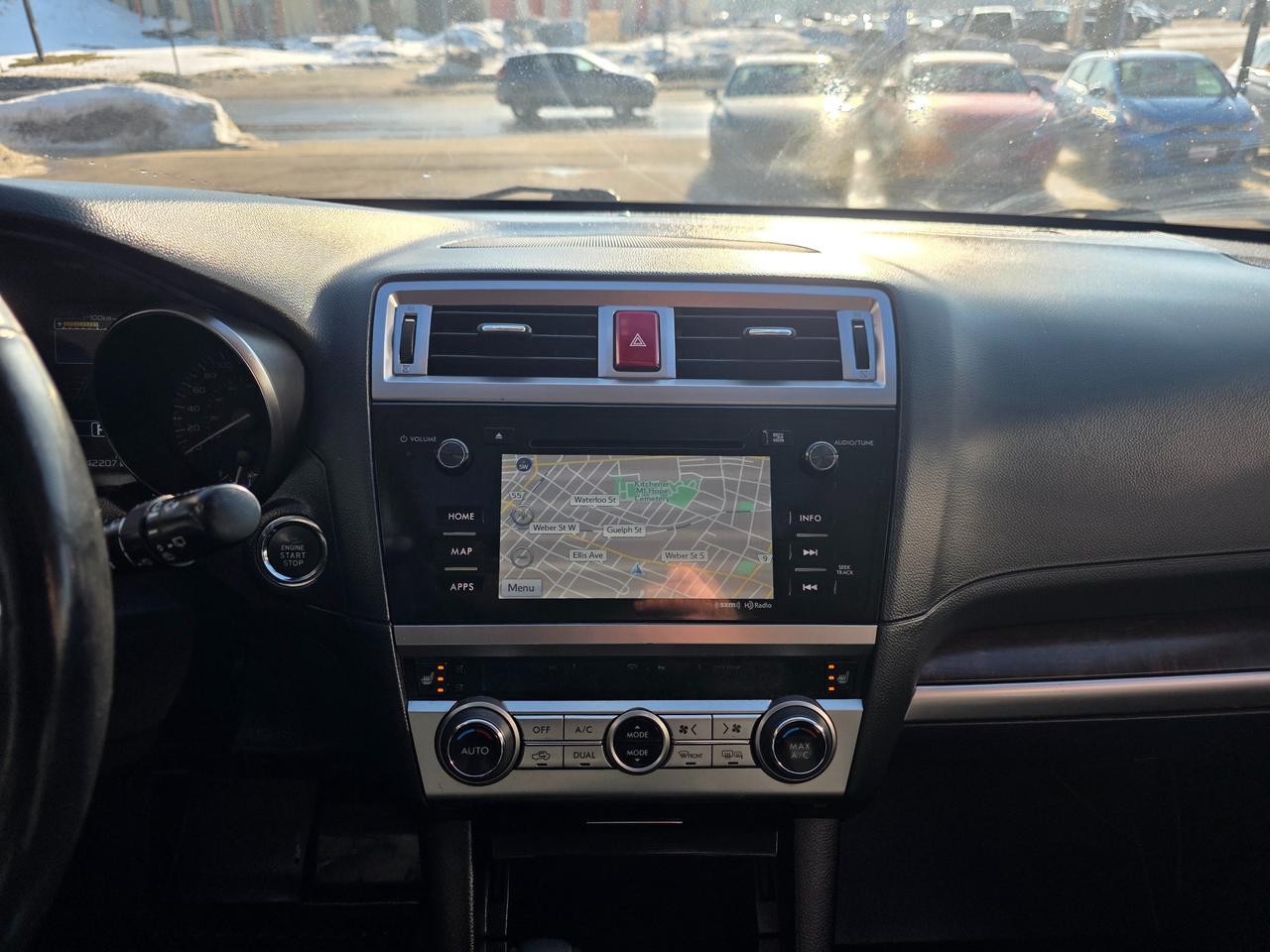 2016 Subaru Outback 2.5i Limited Package Eyesight | Leather | HK Sound | Sunroof | Navi | BSM Photo