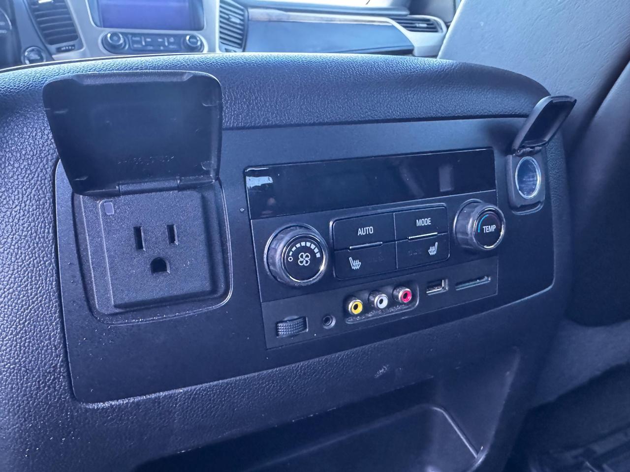 2016 GMC Yukon Denali Photo