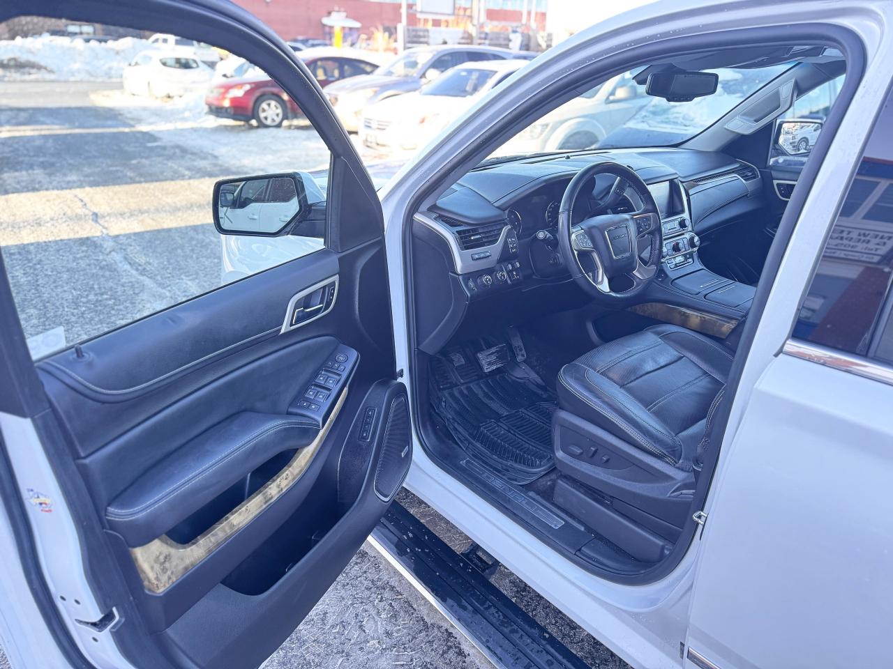 2016 GMC Yukon Denali Photo