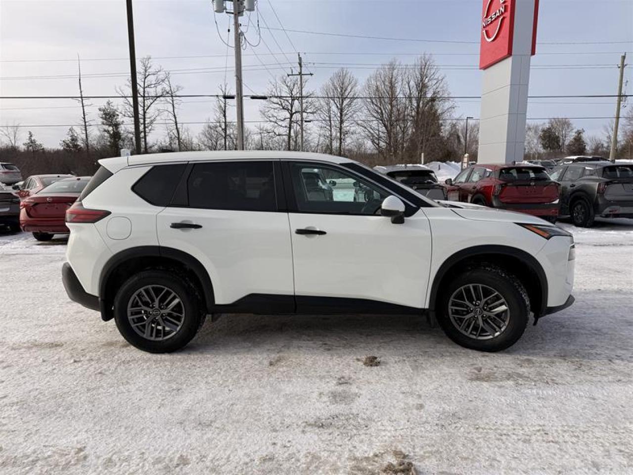 2023 Nissan Rogue S AWD CVT (2) Photo3