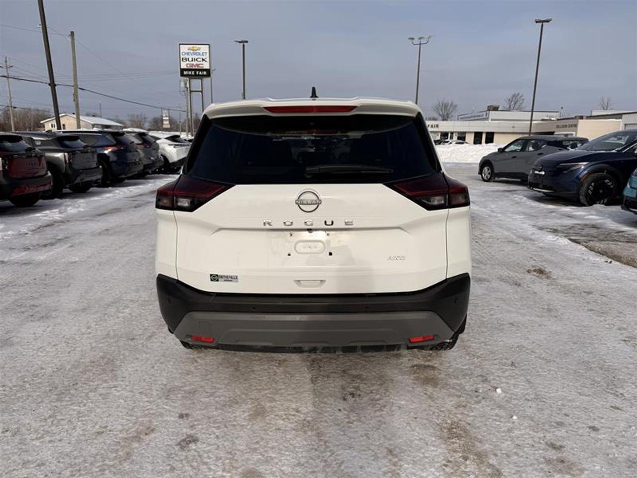 2023 Nissan Rogue S AWD CVT (2) Photo
