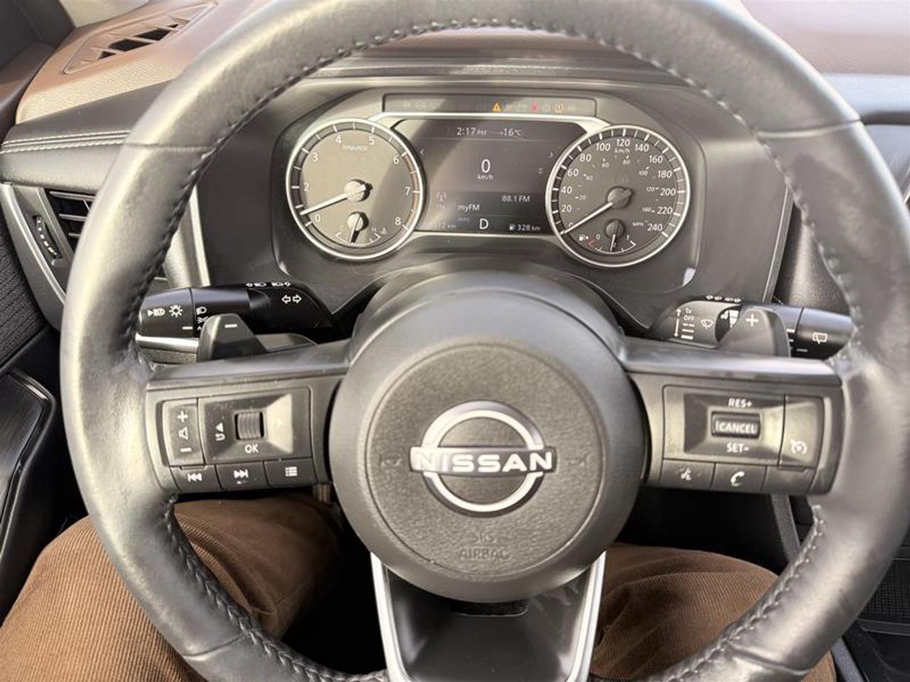 2023 Nissan Rogue S AWD CVT (2) Photo