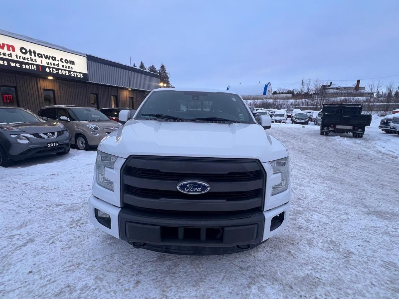 2015 Ford F-150 Lariat Photo