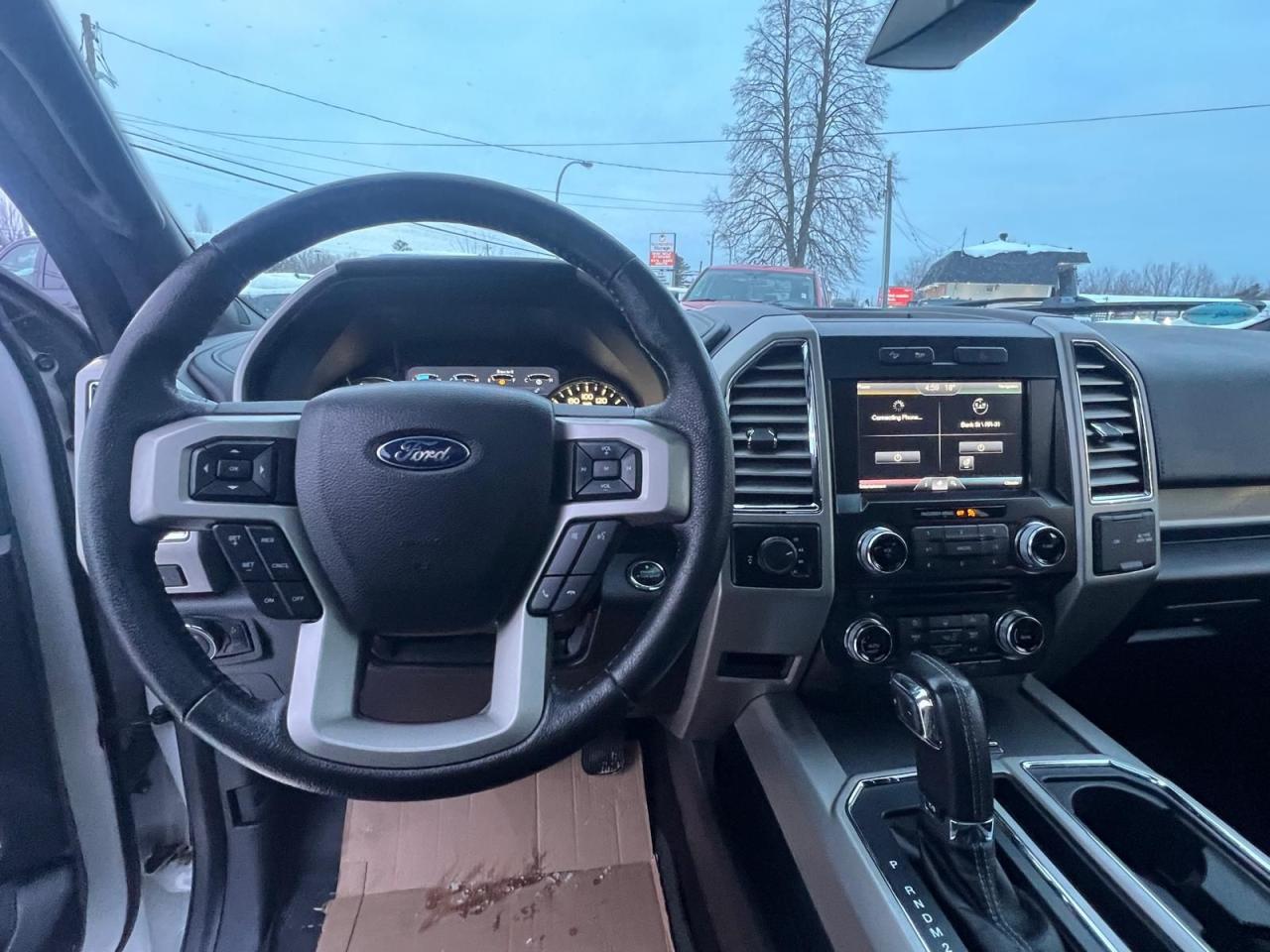 2015 Ford F-150 Lariat Photo