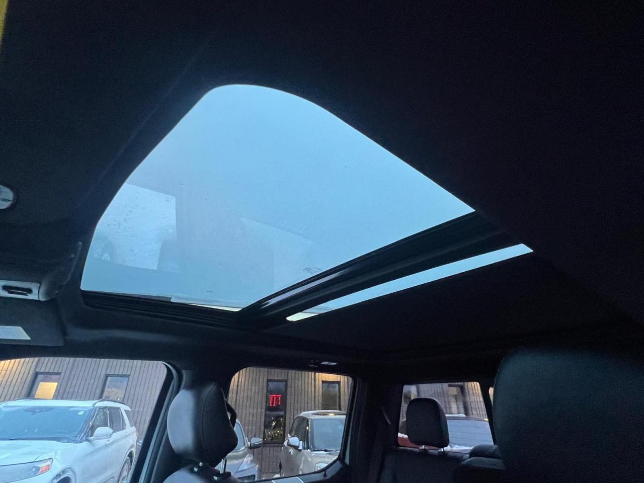 2015 Ford F-150 Lariat Photo