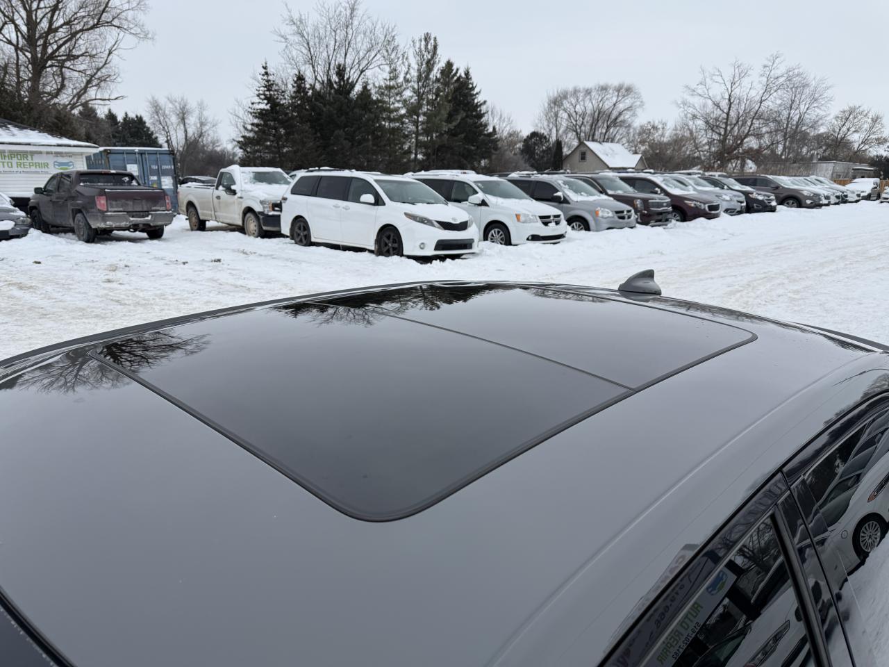 2018 Chrysler 300 300S Photo