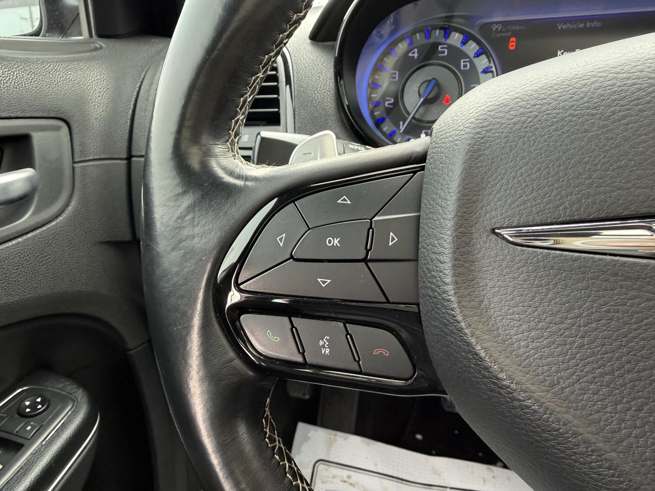 2018 Chrysler 300 300S Photo