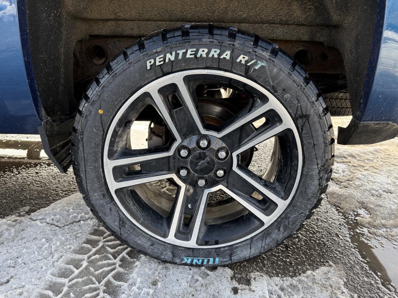 2018 Chevrolet Silverado 1500 LTZ Photo