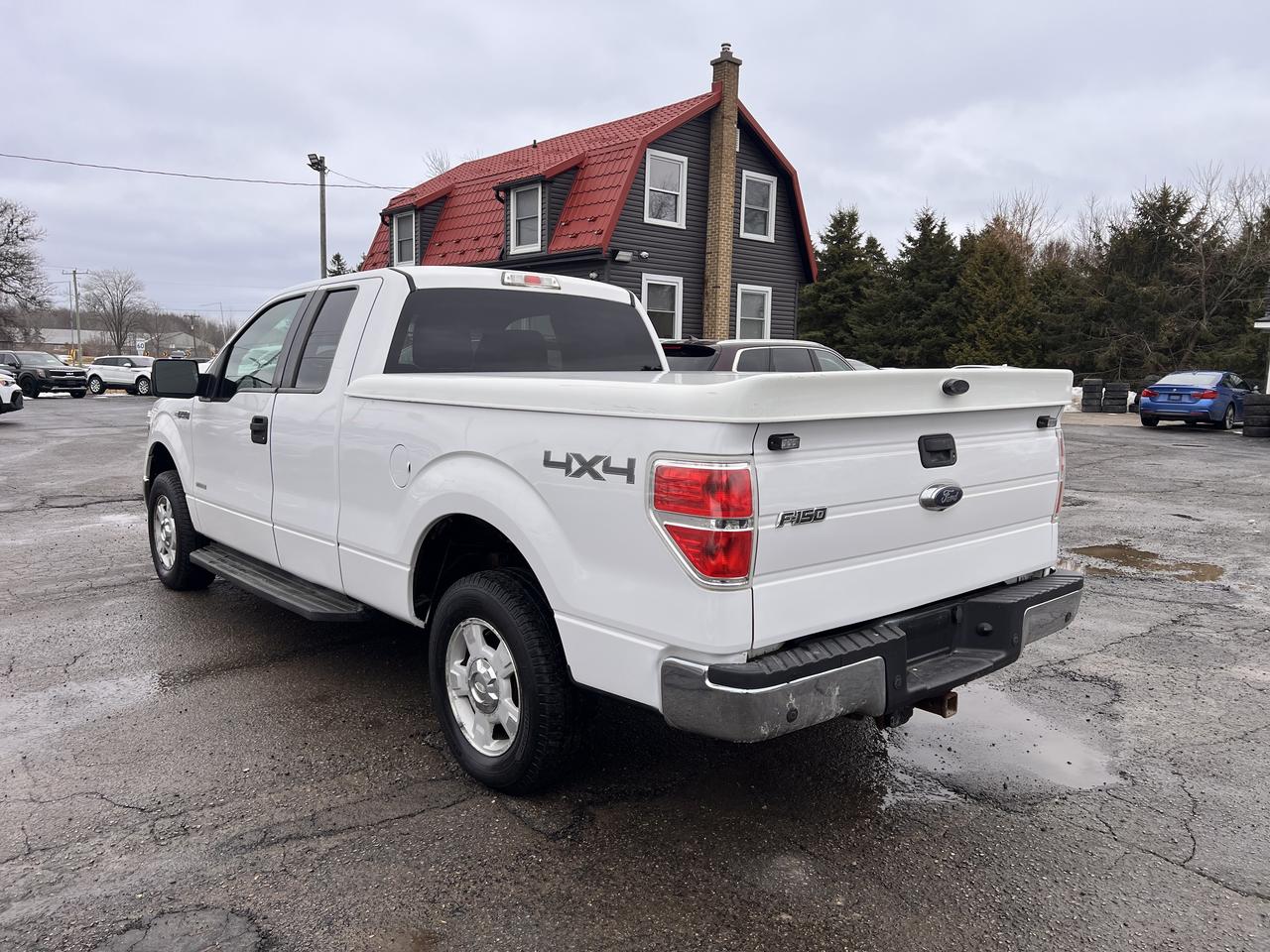 2013 Ford F-150 4WD SuperCab 145" Photo4