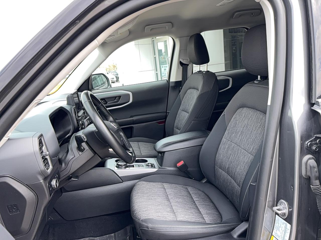2023 Ford Bronco Sport BIG BEND, COPILOT PACK, WIRELESS CHARGING, LOCAL! Photo