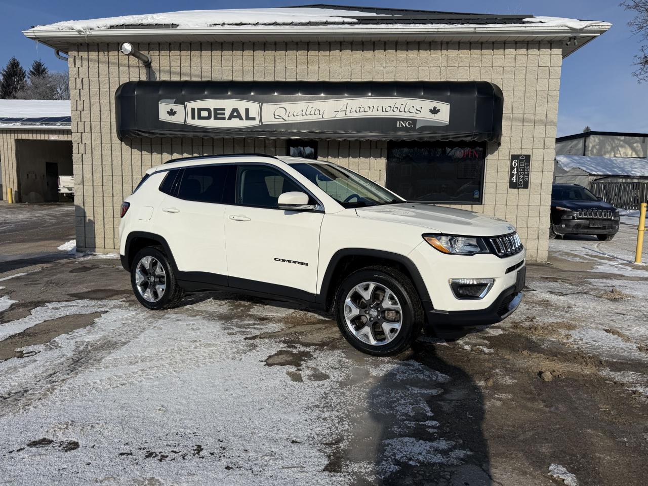 2018 Jeep Compass LIMITED Photo0