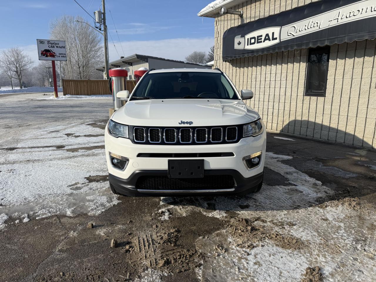 2018 Jeep Compass LIMITED Photo