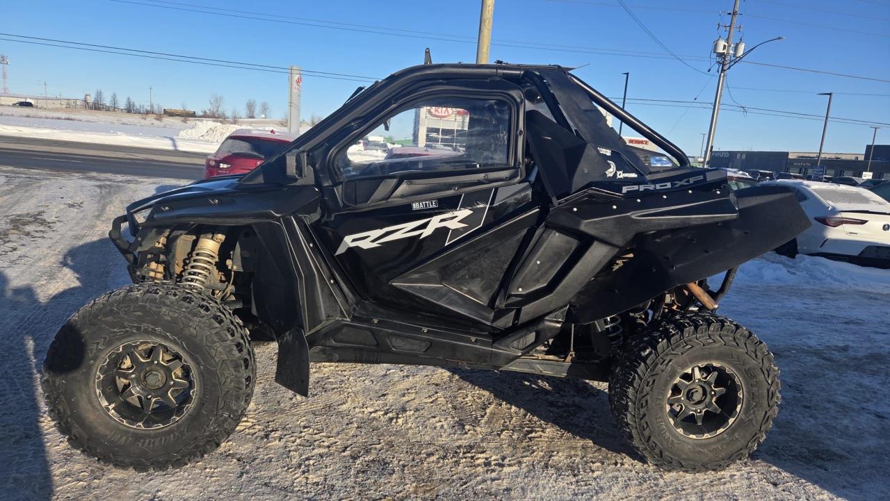 2020 Polaris RZR 1000 XP EPS SPORT, SIDE BY SIDE, ENCLOSED, HEATED, TURBO Photo