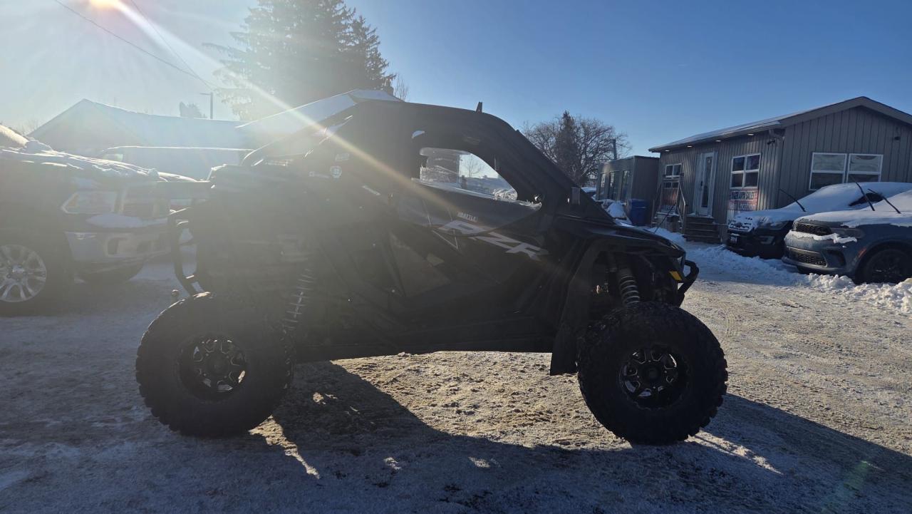 2020 Polaris RZR 1000 XP EPS SPORT, SIDE BY SIDE, ENCLOSED, HEATED, TURBO Photo