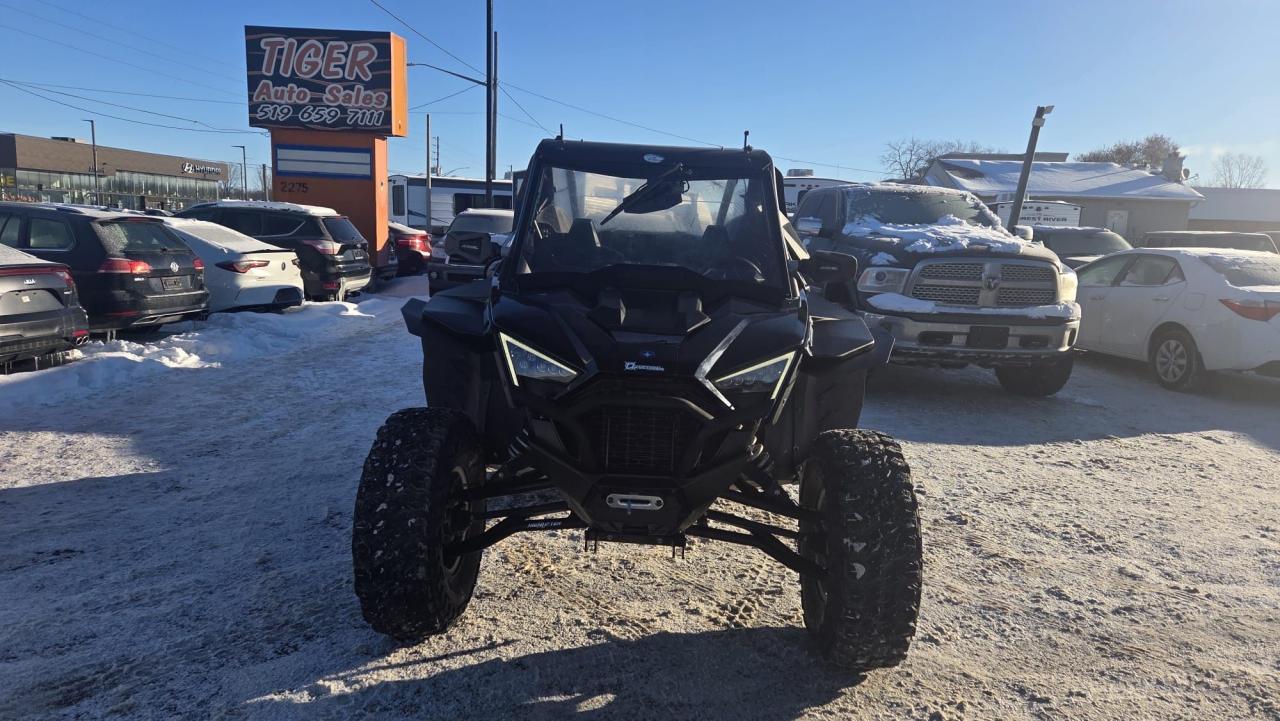 2020 Polaris RZR 1000 XP EPS SPORT, SIDE BY SIDE, ENCLOSED, HEATED, TURBO Photo