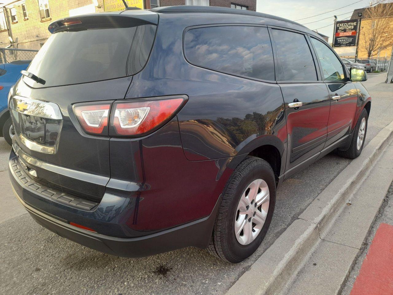 2017 Chevrolet Traverse EXTRA CLEAN-AWD-7 SEATS-BK UP CAM-BLUETOOTH-AUX Photo
