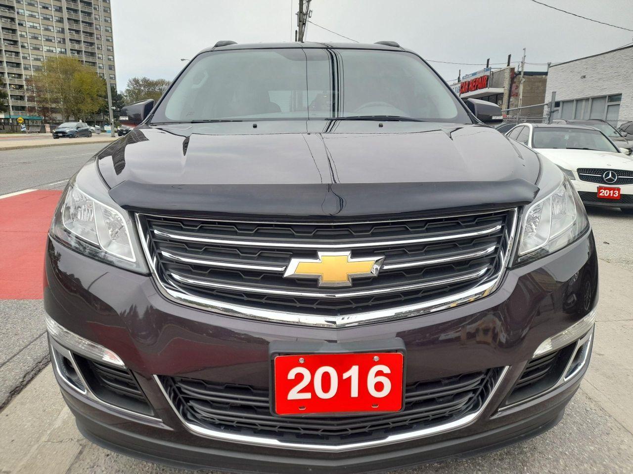 2016 Chevrolet Traverse LT-7 SEATS-ONLY 124K- BK UP CAM-USB-ALLOYS Photo