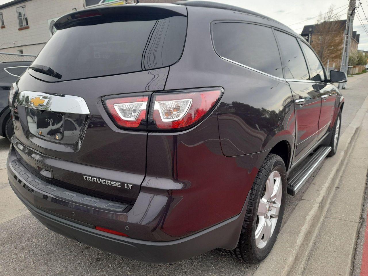 2016 Chevrolet Traverse LT-7 SEATS-ONLY 124K- BK UP CAM-USB-ALLOYS Photo