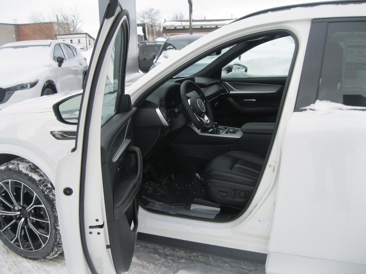 2026 Mazda CX-70 PHEV GT 4dr i-ACTIV All-Wheel Drive Sport Utility Photo