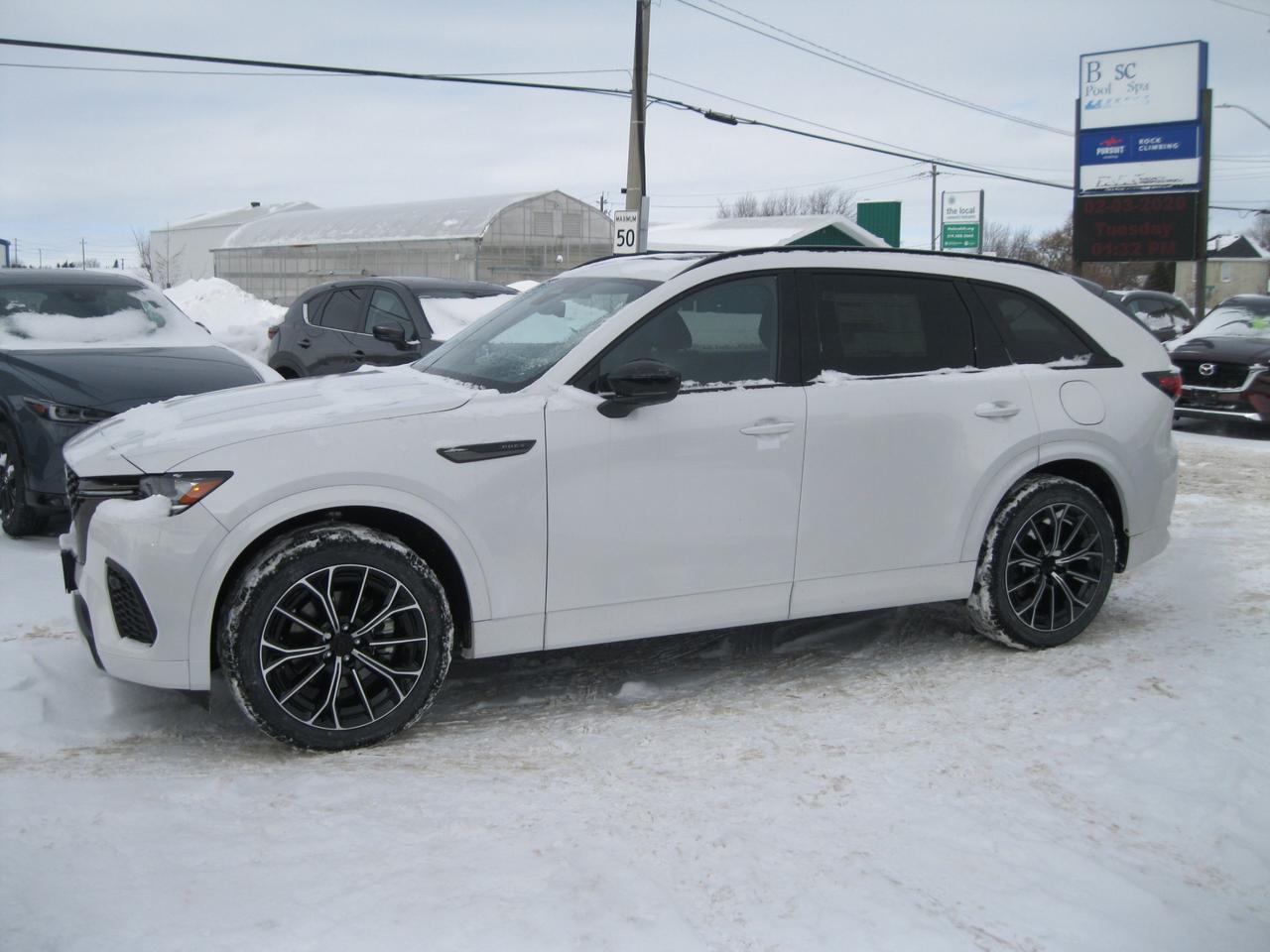 2026 Mazda CX-70 PHEV GT 4dr i-ACTIV All-Wheel Drive Sport Utility Photo2