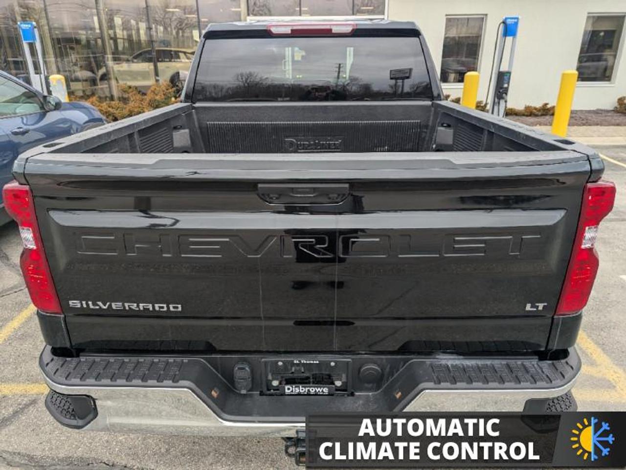 2025 Chevrolet Silverado 1500 LT Photo3