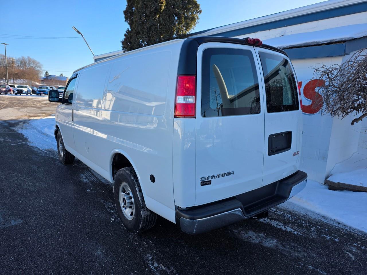 2019 GMC Savana 2500 Work Van Rear-Wheel Drive Cargo Van Photo