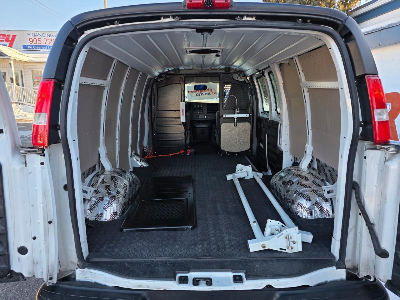 2019 GMC Savana 2500 Work Van Rear-Wheel Drive Cargo Van Photo