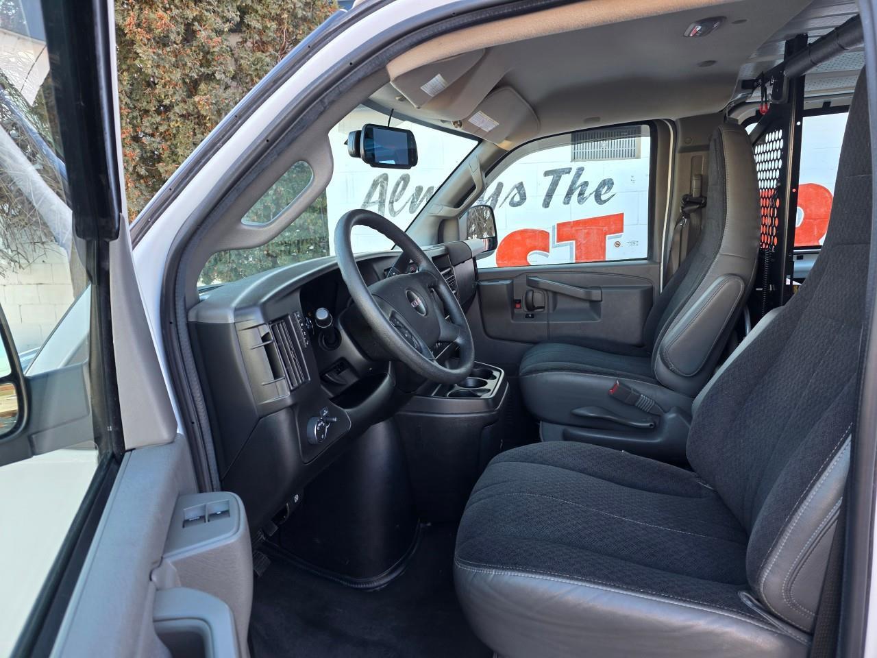 2019 GMC Savana 2500 Work Van Rear-Wheel Drive Cargo Van Photo